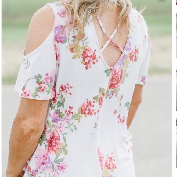 Floral Top w/ Cold Shoulder & Key Hole Detail - Picture 2 of 4